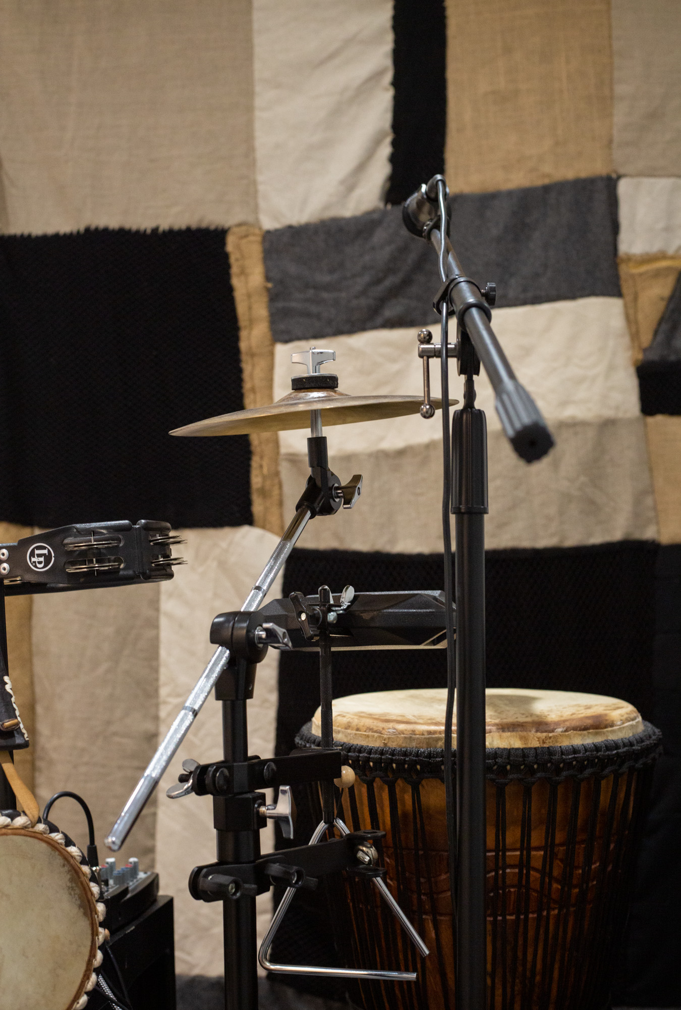 Irvin Pascal, artist, drumming performance